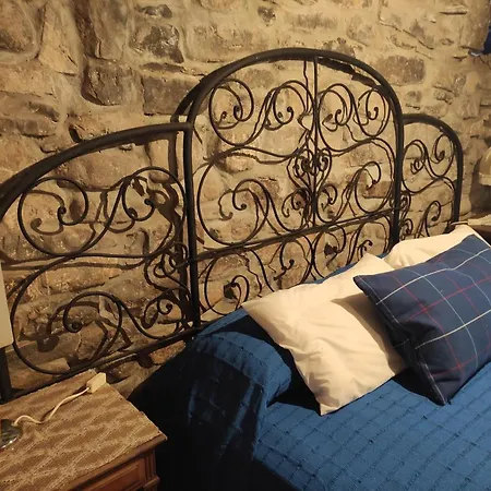 - Casa 150m2 Con Jardin Y Barbacoa *