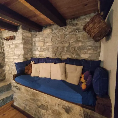 Holiday home - Casa 150m2 Con Jardin Y Barbacoa *