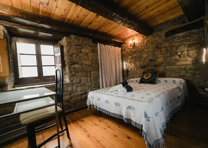 - Casa 150m2 Con Jardin Y Barbacoa Borau