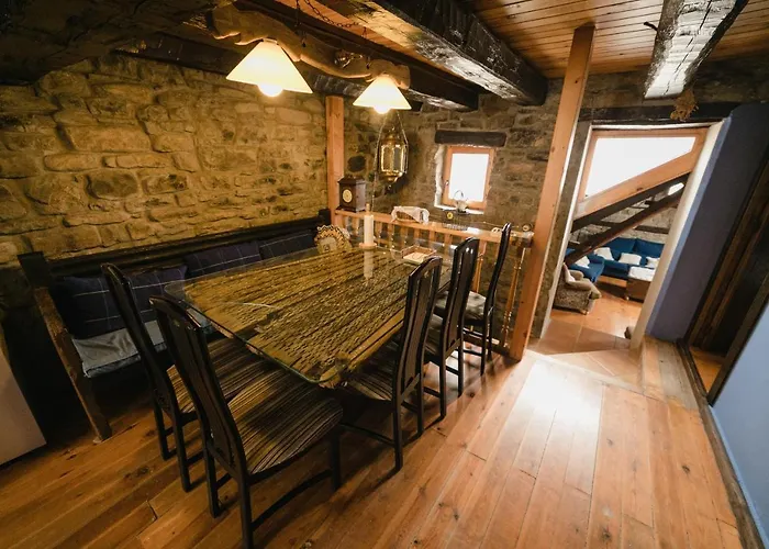 - Casa 150m2 Con Jardin Y Barbacoa Ferienhaus *